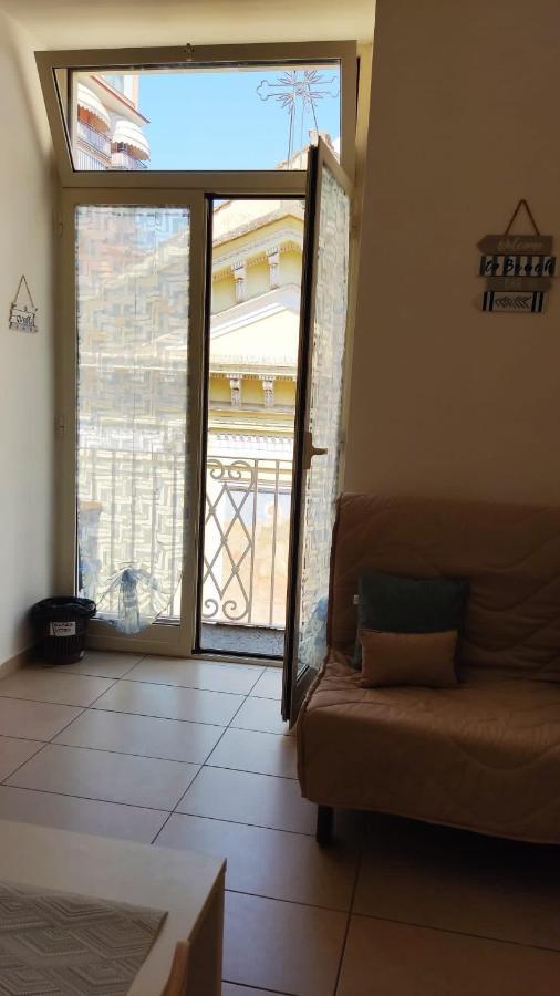 Stabiae Blu Apartment Кастелламмаре-ди-Стабия Экстерьер фото